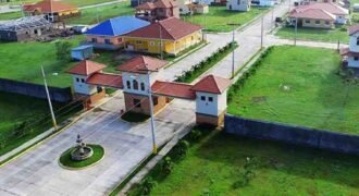 Residencial La Granja lotes con construcción: compra tu lote y construye tu casa